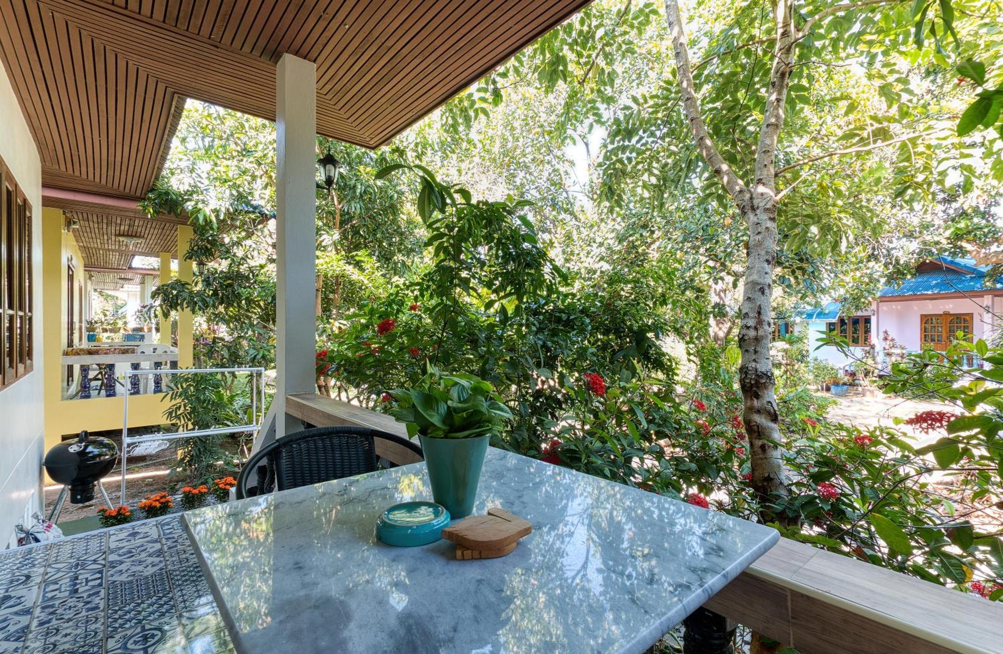 Maenam Bungalow Mae Nam Dış mekan fotoğraf